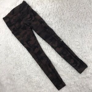 Lululemon Fast and Free HR Tight 28" Brushed Heritage 365 Camo Brown Earth